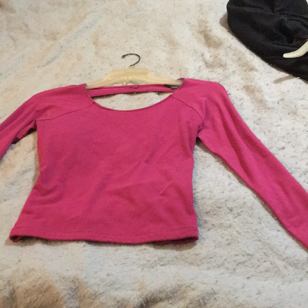 Moda International Back Out TShirt - Picture 2 of 7